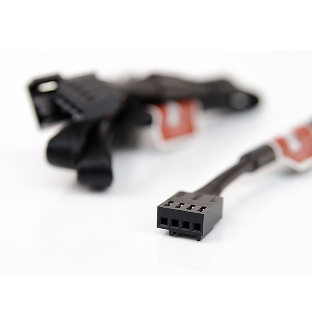 Noctua NA-SEC1 Cable Extension Kit (3 Pieces)