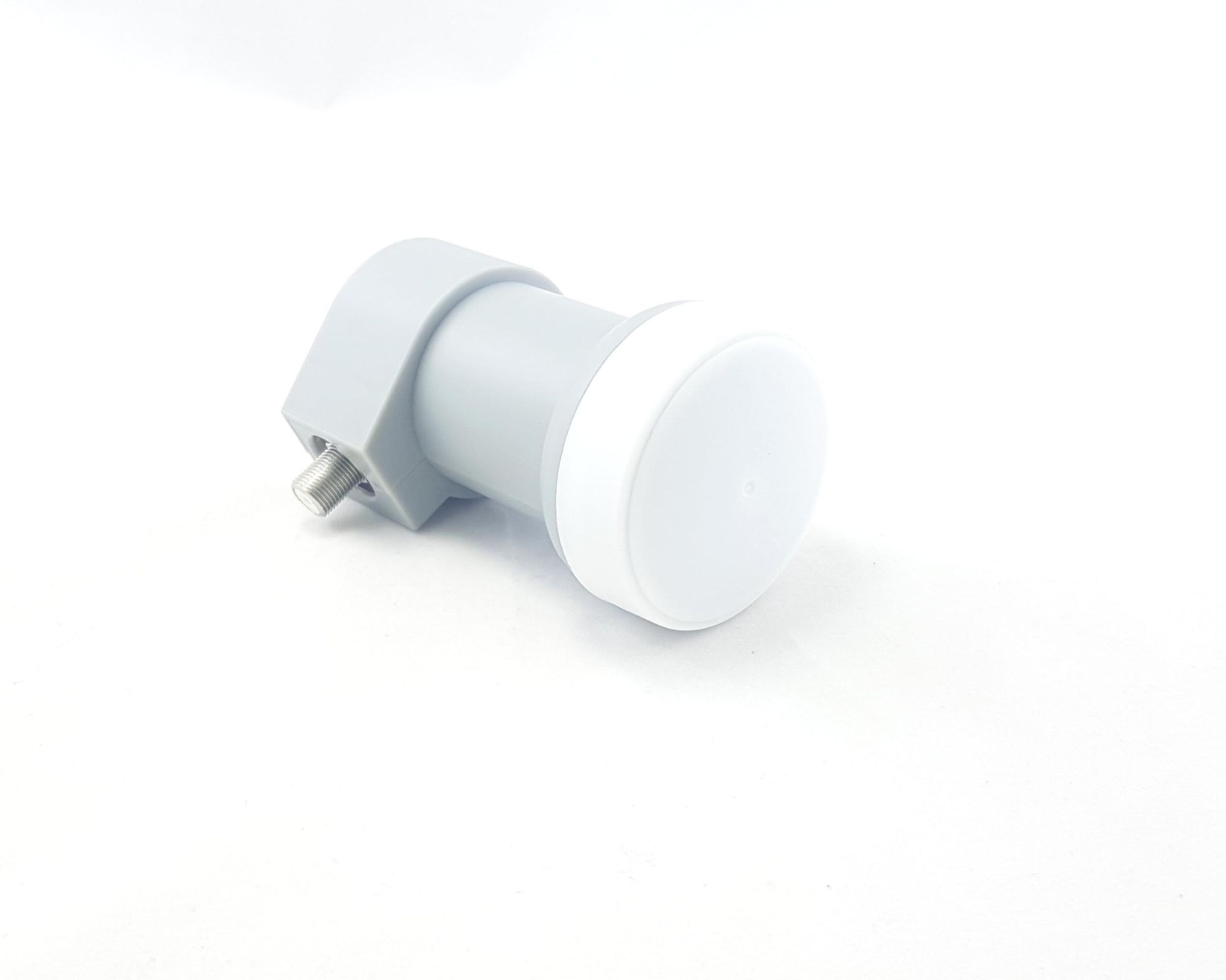 Illusion Universal 4K Monovector LNB (1 Output, Low Noise)