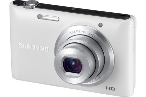 Samsung Digital Camera ST73 Pack White + Case + Car