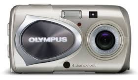 Olympus Compact Camera - 4.0MP - 3x Optical Zoom