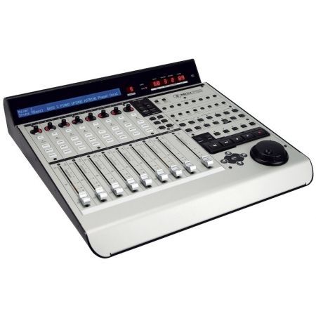 Mackie Control Universal - USB 8-fader Controller