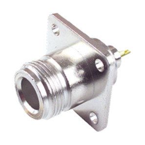 Connecteur femelle soudable Electro DH 8430552023530
