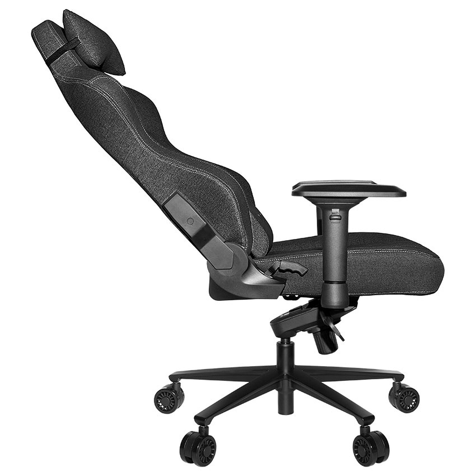 REKT ULTIM8 Plus (Black)
