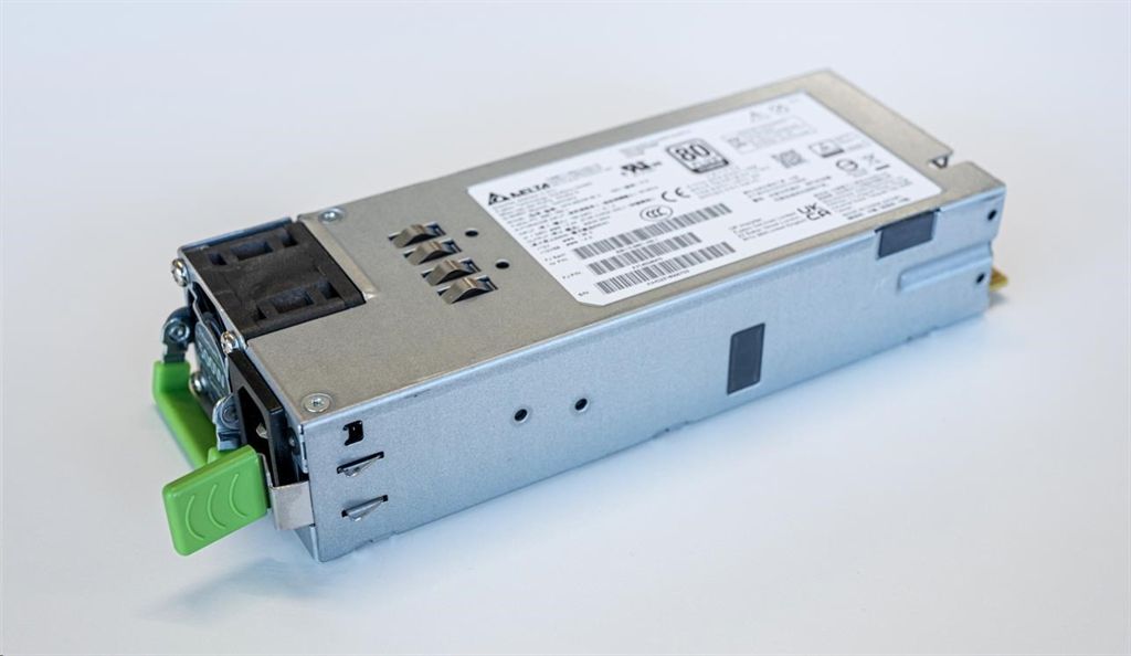 Fujitsu - Alimentation - branchement à chaud / redondante (module enfichable) - 80 PLUS Titanium - AC 220 - 240 V - 500 watt