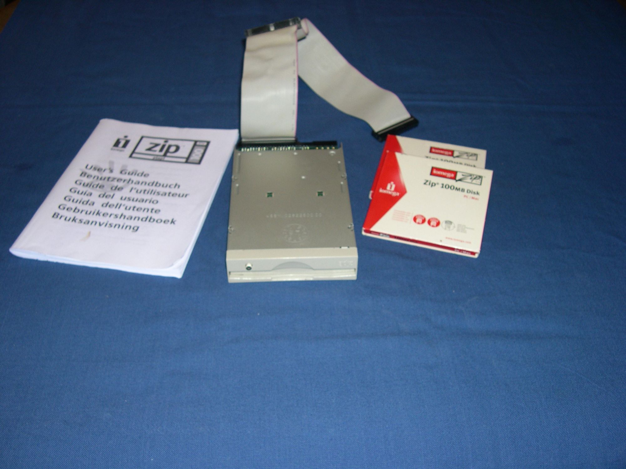 Lenovo ZIP 100 External Disk Drive - 100MB ZIP - SCSI
