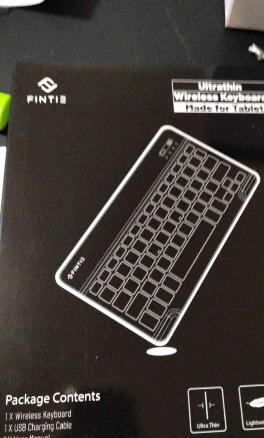 Fintie Keyboard Case - Bluetooth AZERTY French Keyboard and Sleeve for Samsung Galaxy Tab S5e