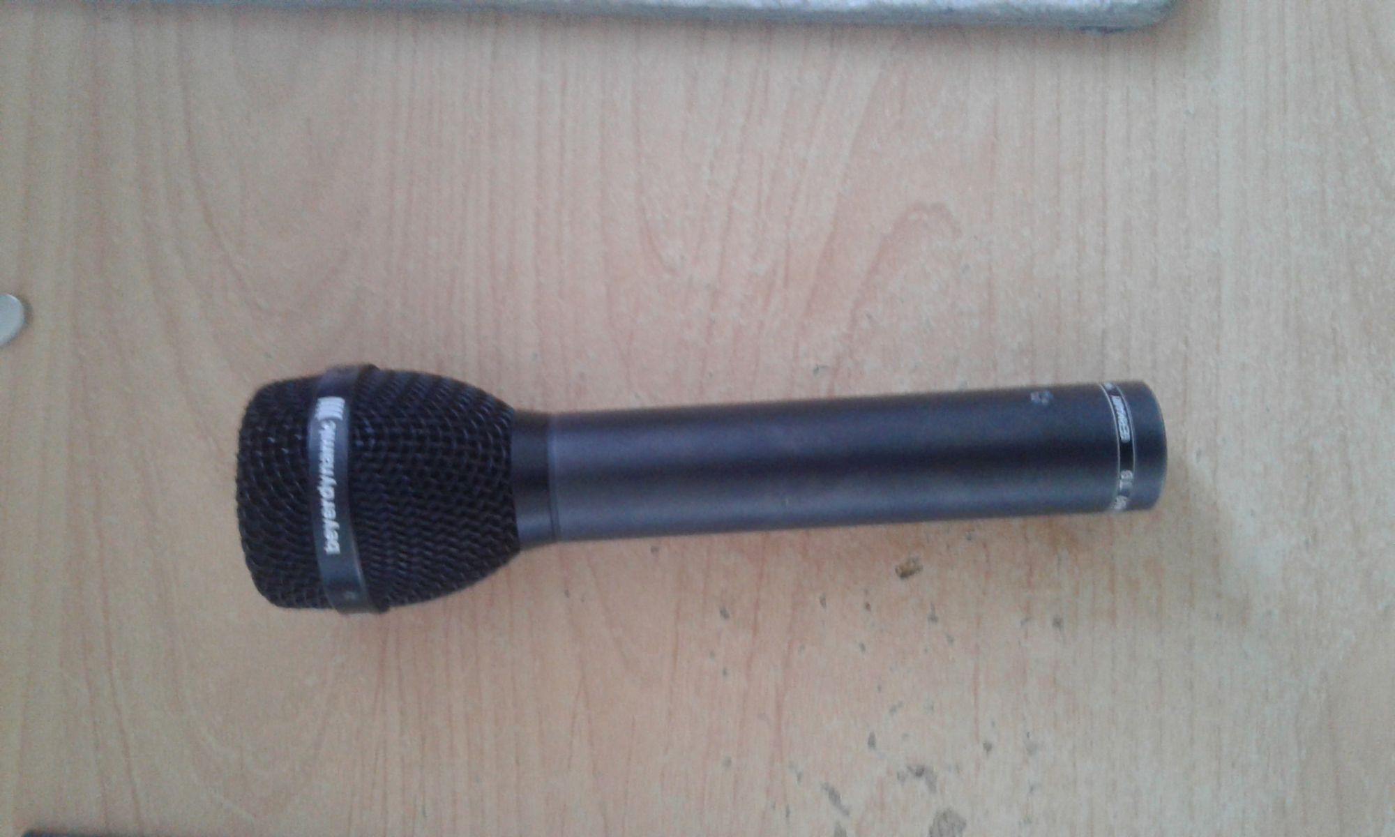 Beyerdynamic TG-V70ds Dynamic Vocal Microphone
