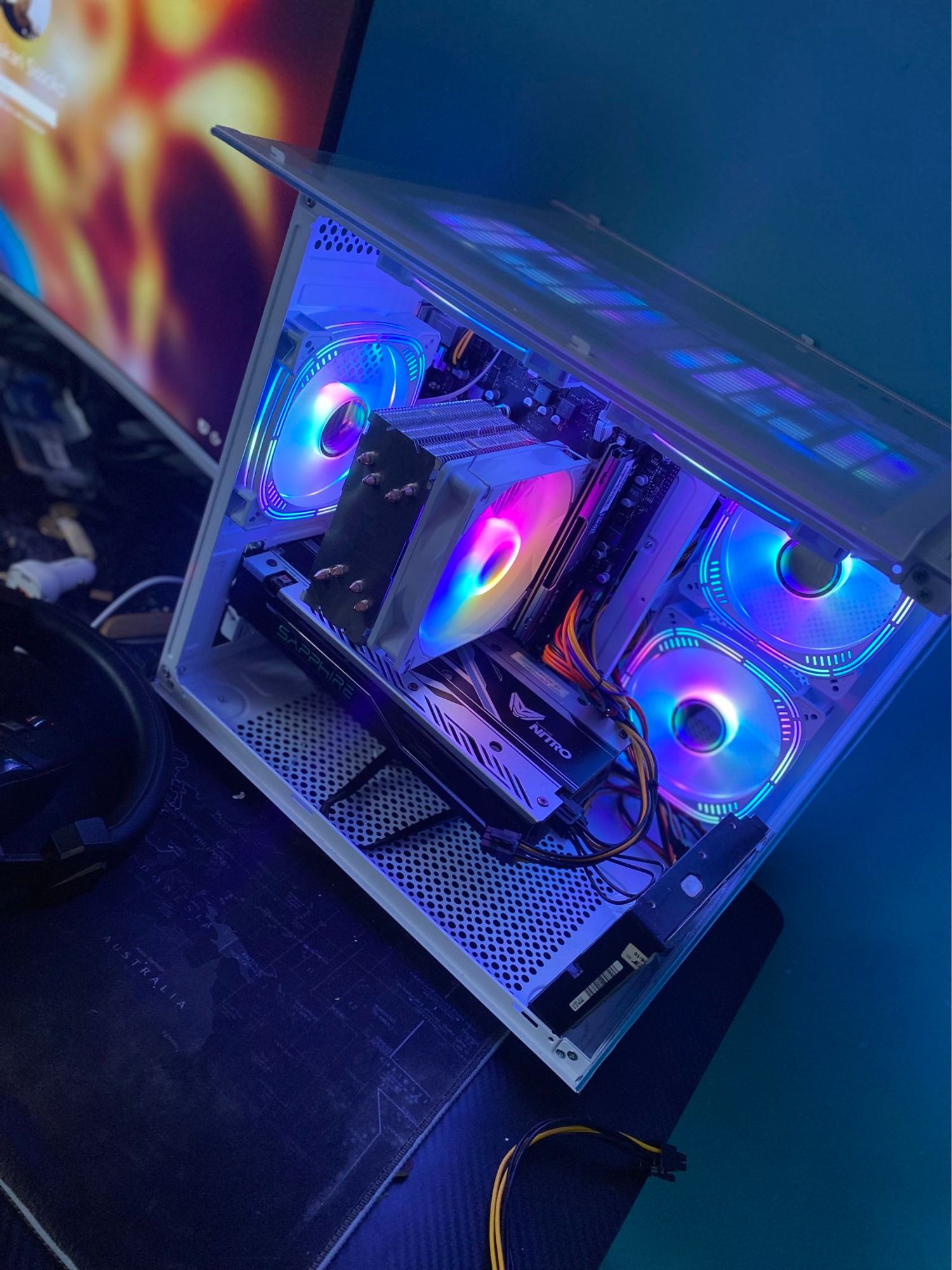 Vibox VII-89 Gaming PC - 27" 100Hz Monitor Pack - Intel i7 14700F Processor 5.2GHz - Nvidia RTX 4090 24GB - 32GB RAM - 2TB NVMe M.2 SSD - 1000W PSU - Windows 11 - WiFi