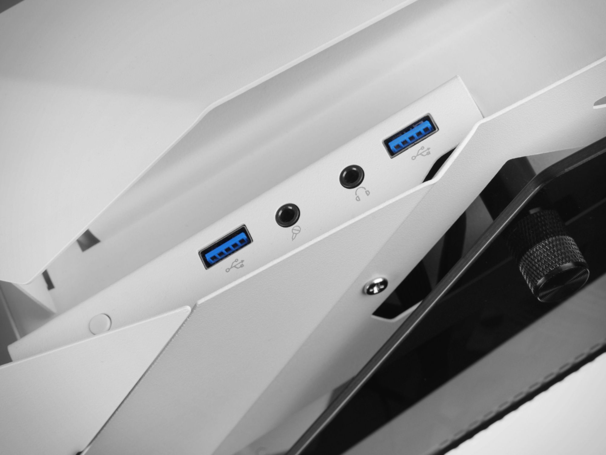 Mars MC-Titan RGB Mid-Tower ATX Gaming Case with Glass Panels - White