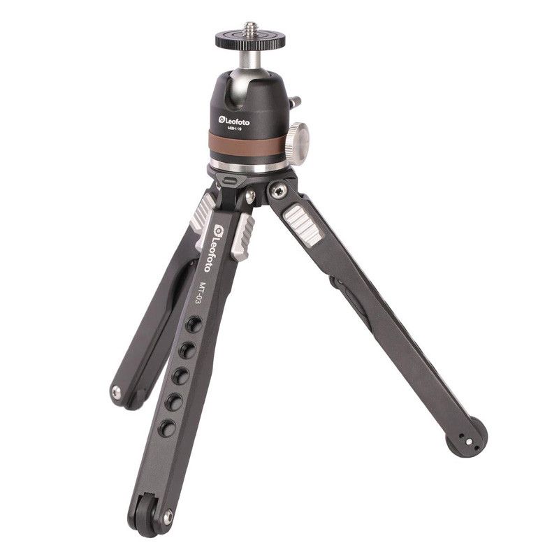Manfrotto LEOFOTO Pocket Mini Tripod MT-03 + MBH-19