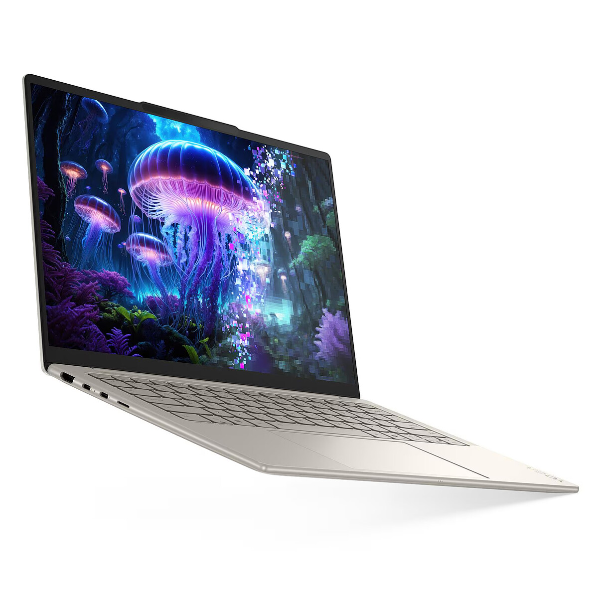 Lenovo Yoga Slim 7 (14-inch OLED, Intel Core i7, 32GB RAM, 1TB SSD)