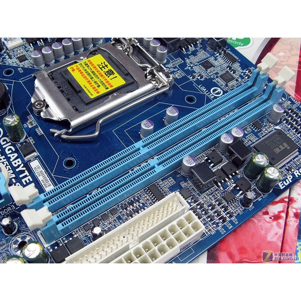 Gigabyte GA-H55M-S2H Motherboard