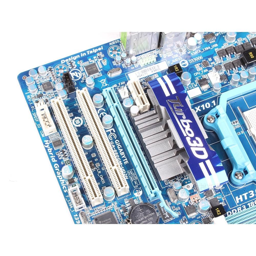 Gigabyte GA-880GM-UD2H AMD 880 Motherboard (Socket AM3, DDR3, 16GB)