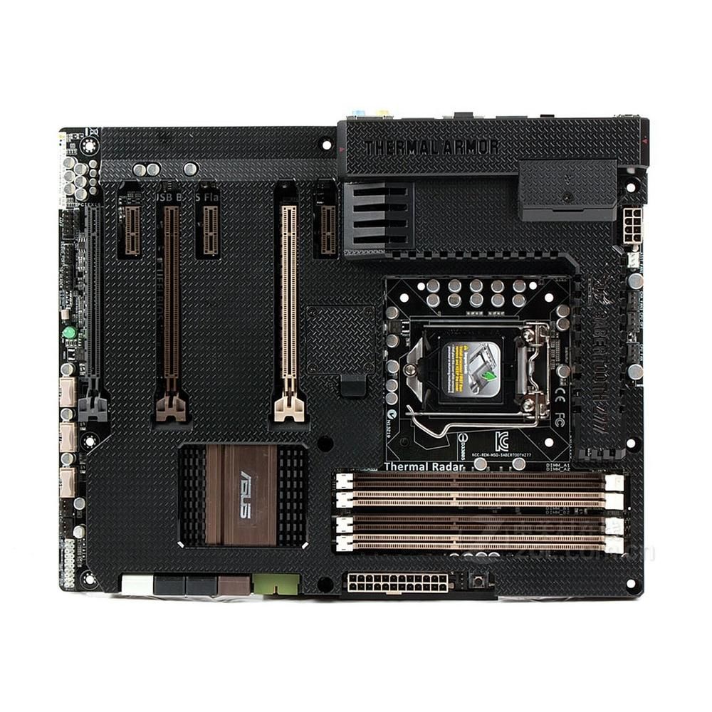 ASUS SABERTOOTH Z77 Motherboard