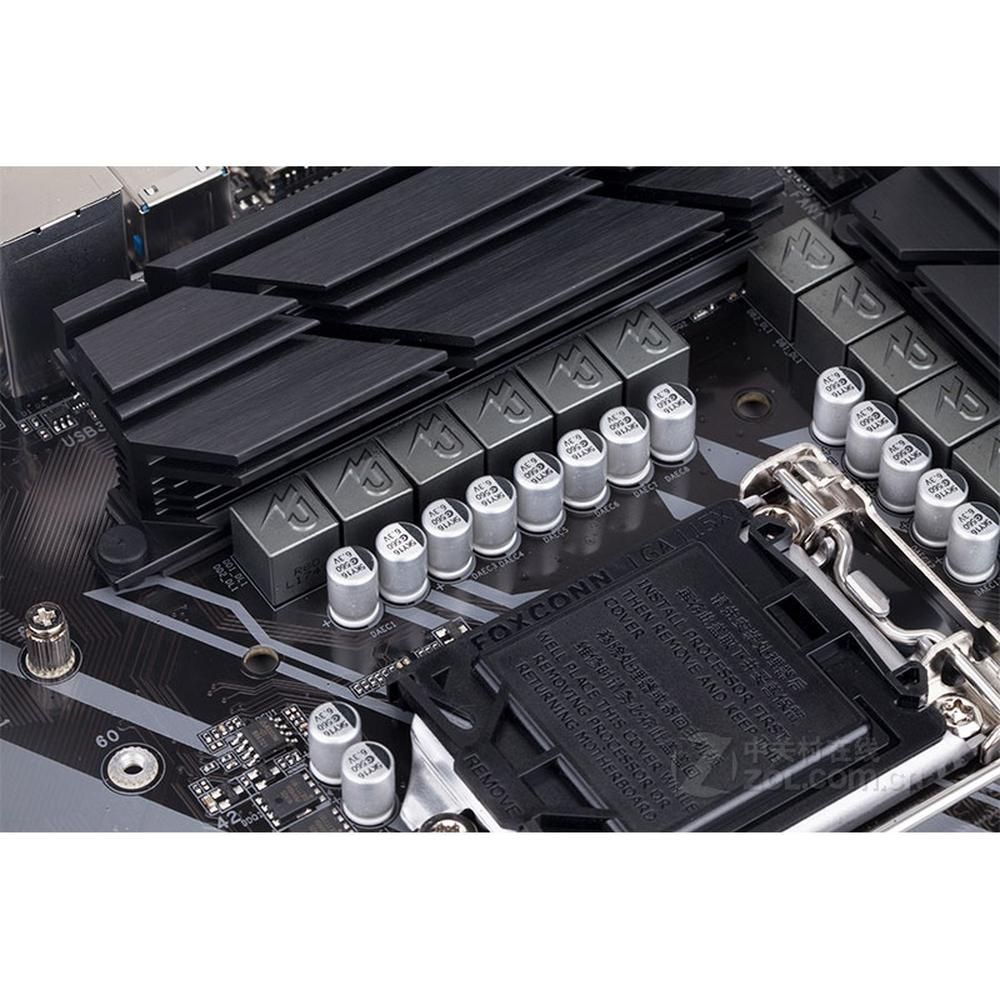 Gigabyte 990XA-UD3 R5 Motherboard