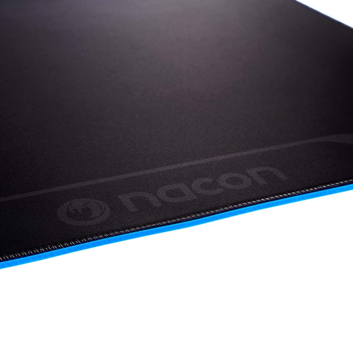 Bigben Nacon MM-300RGB Mouse Pad - RGB Backlit Contour