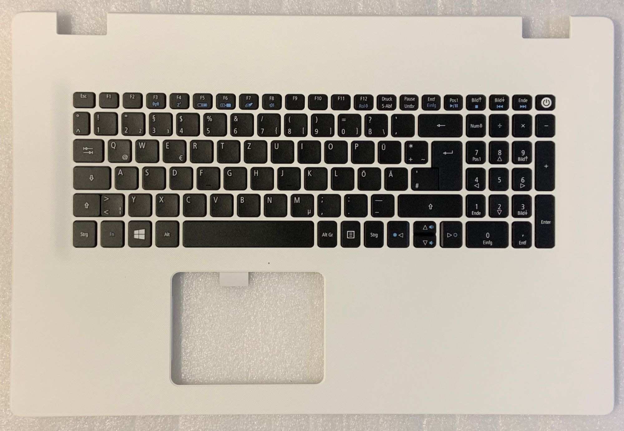 Acer Aspire E5-772 German Qwerty Keyboard (6B.MVFN1.008)