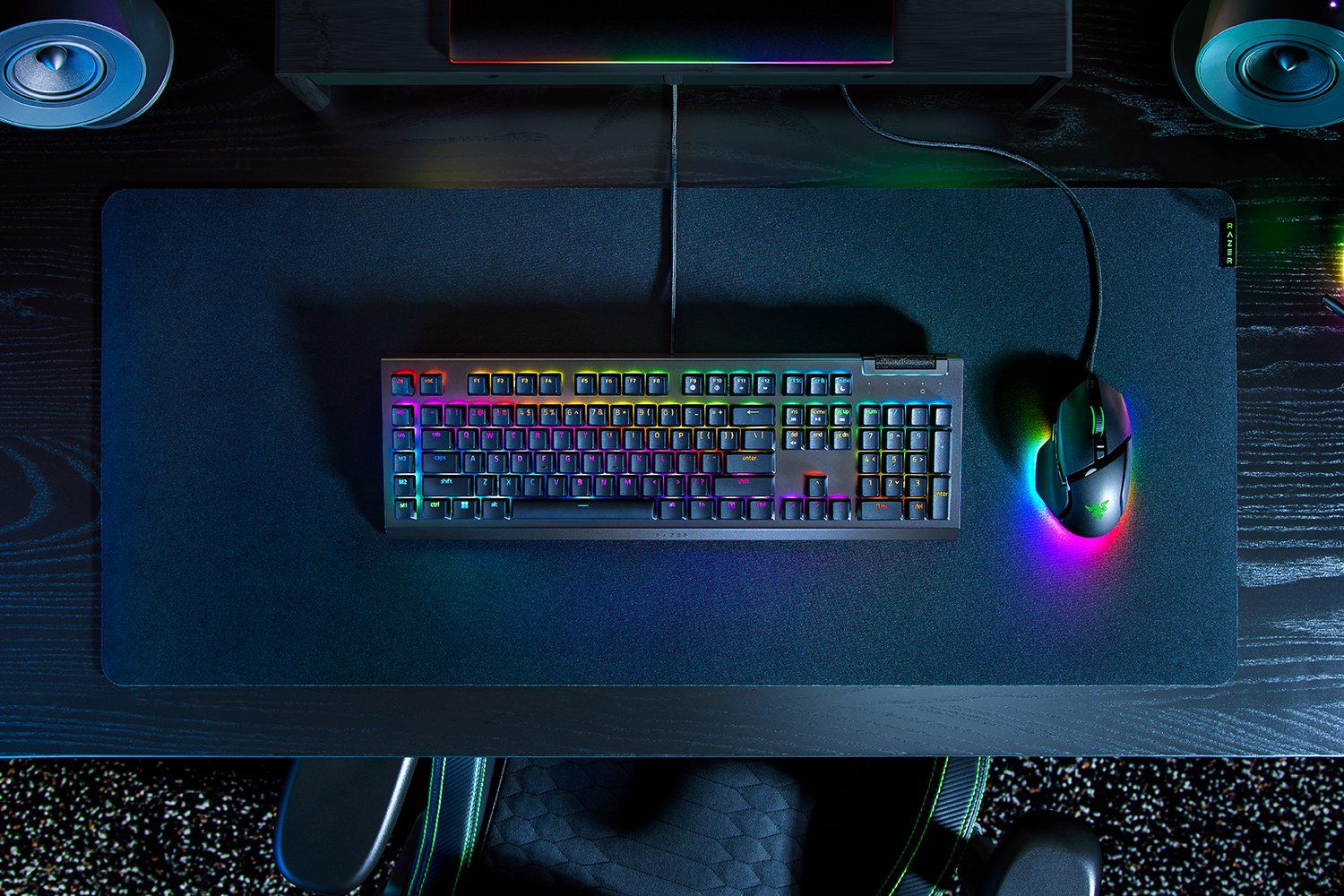 Razer BlackWidow V4 X clavier Gaming USB QWERTZ Allemand Noir