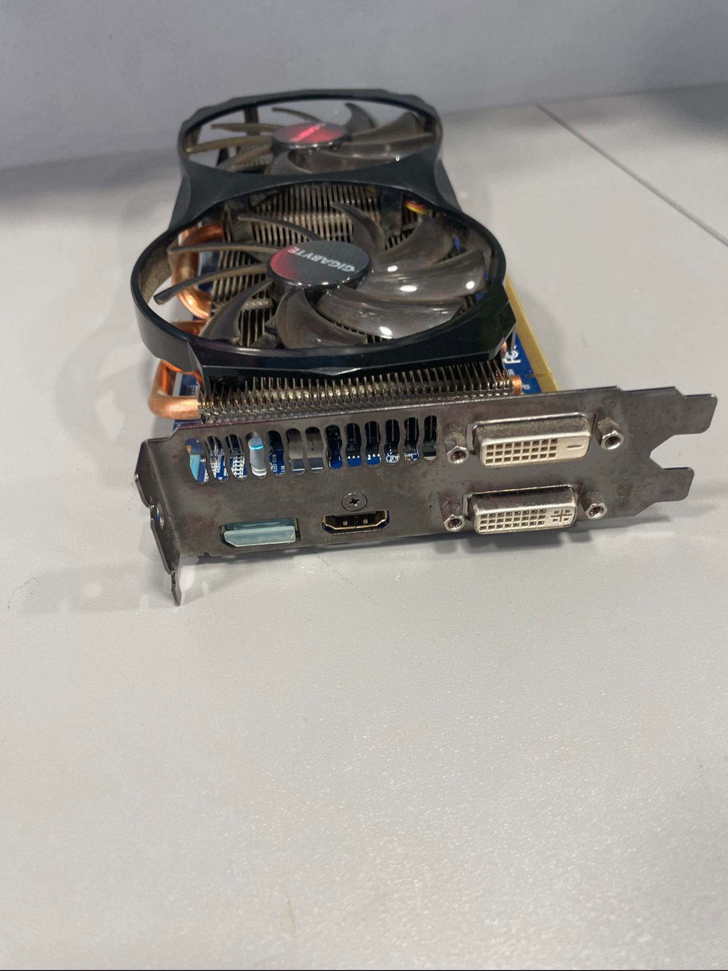 Carte graphique GIGABYTE GeForce GTX 660 2GB GDDR5 192bit PCI Express 3.0 16X 6008MHz