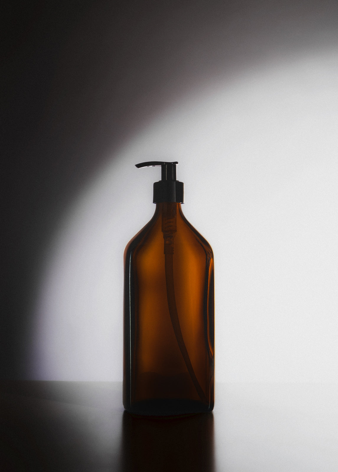 Kuishi Rectangular Amber Soap Dispenser