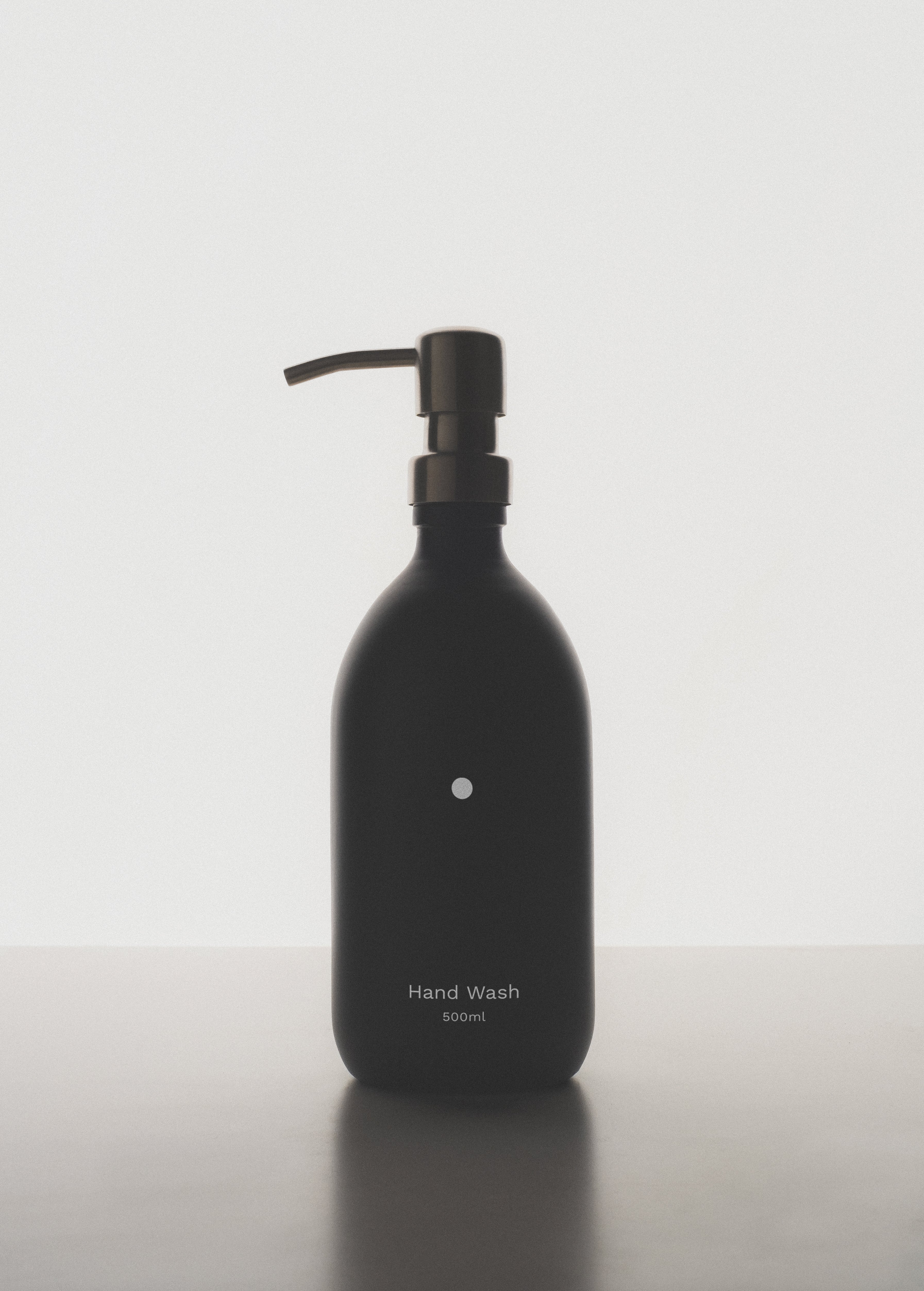 Distributeur de savon noir minimaliste Kuishi