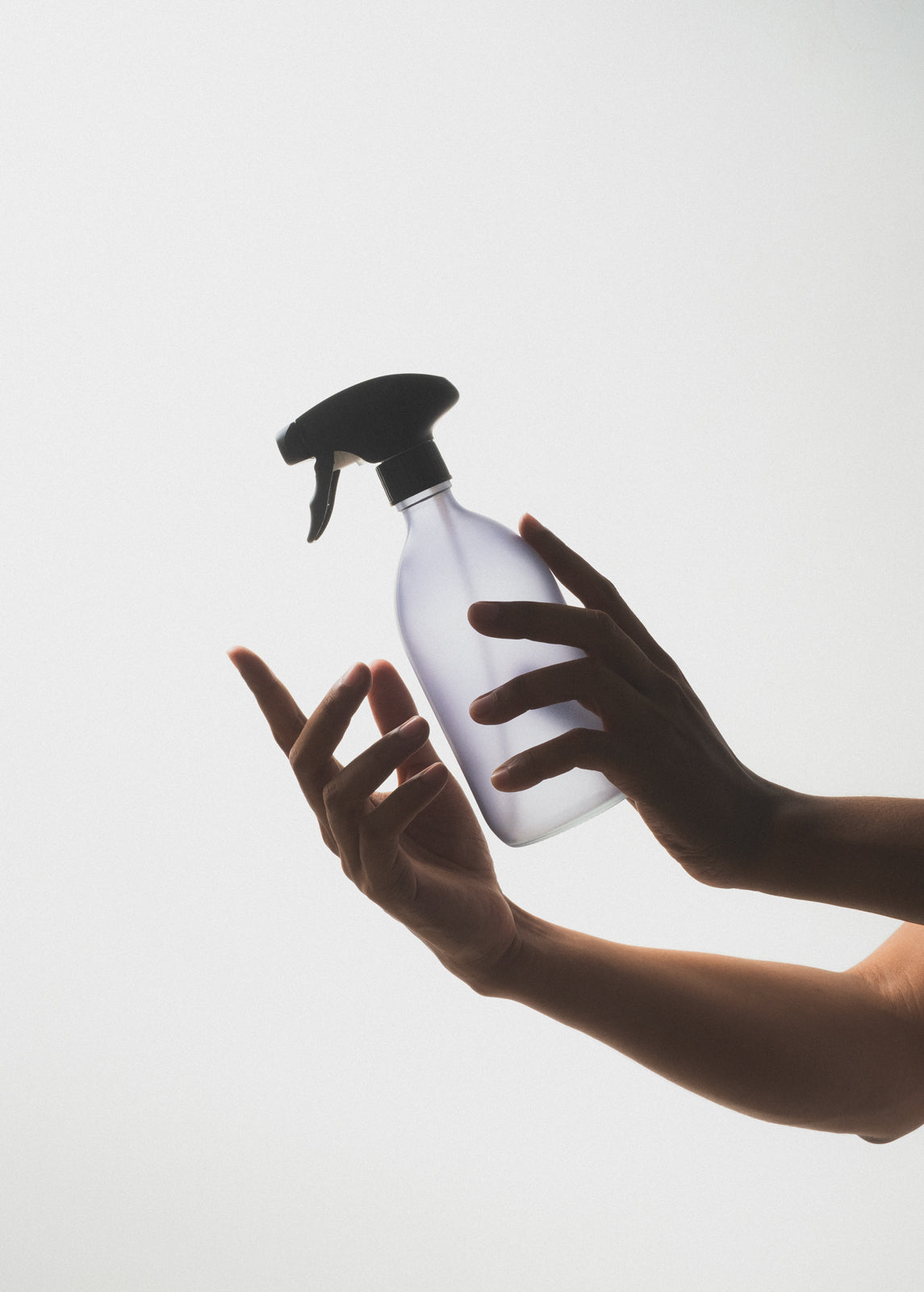 Bouteille pulvérisatrice gris givré Kuishi