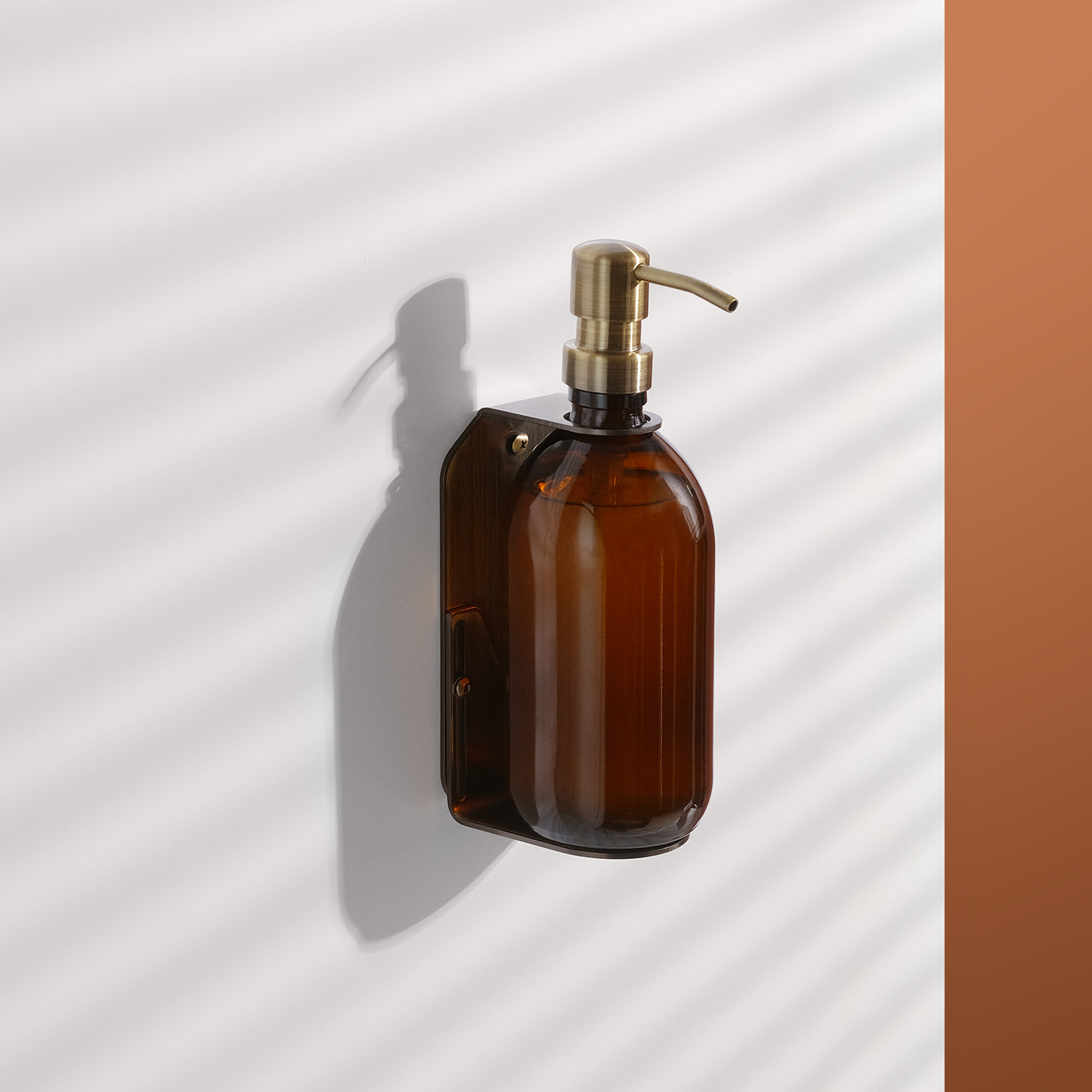 Distributeur de savon mural Kuishi en or