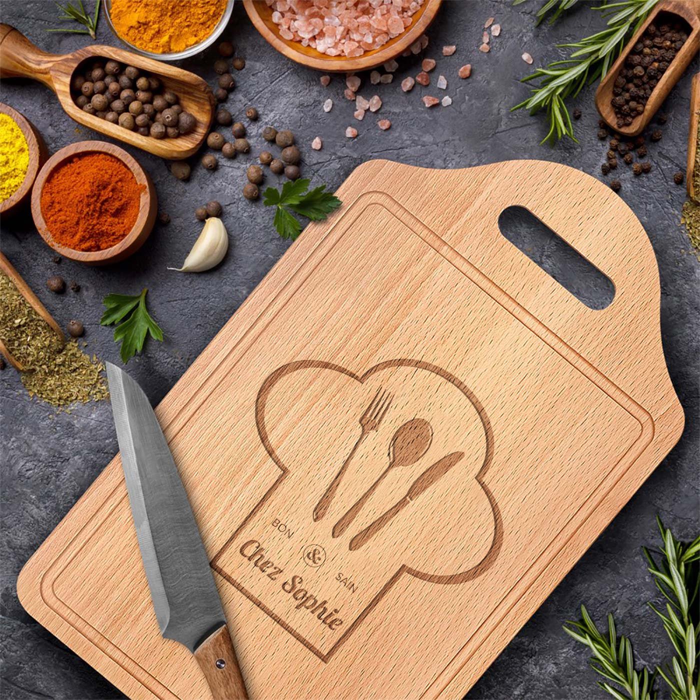 Planche à découper en bois personnalisée Murrano pour l'anniversaire d'une femme