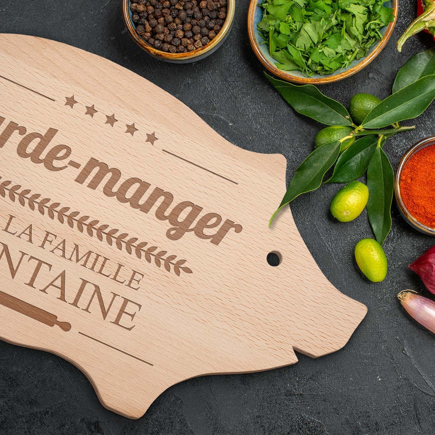 Murrano Personalized Cutting Board in the Shape of a Pig for a Couple for Wedding
