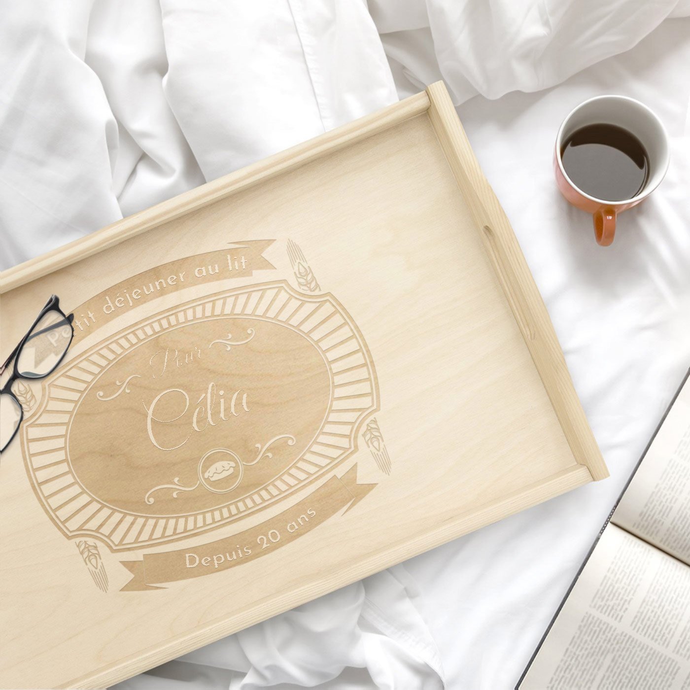 Bandeja de cama de madera natural grabada Murrano para el 20º aniversario de boda