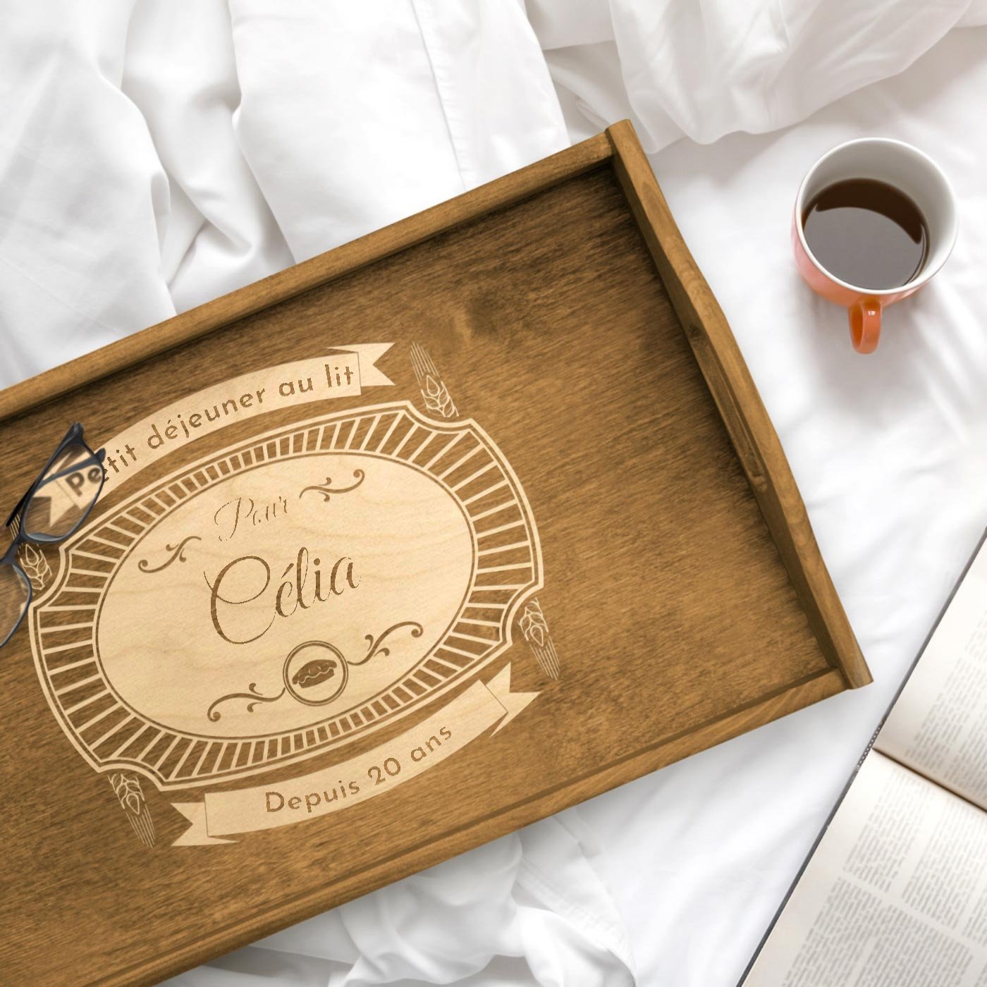 Bandeja de cama de madera Murrano con grabado para el 20º aniversario de bodas