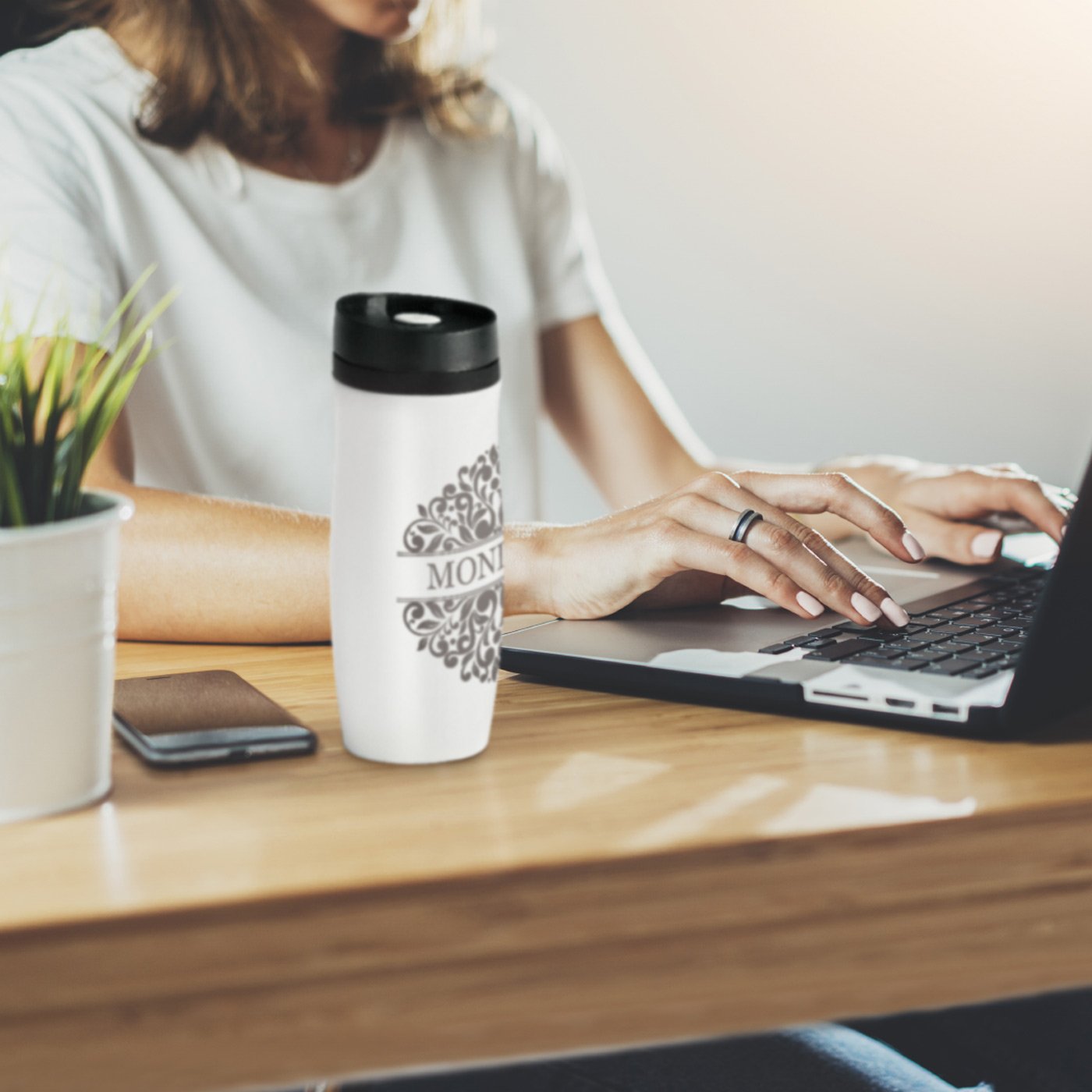 Taza térmica blanca de Murrano con grabado y tapa con cierre rápido para marido el Día de San Valentín