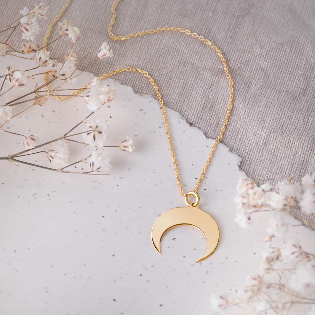 Collar de plata de ley 925 (milliésimas) dorado con grabado para una novia