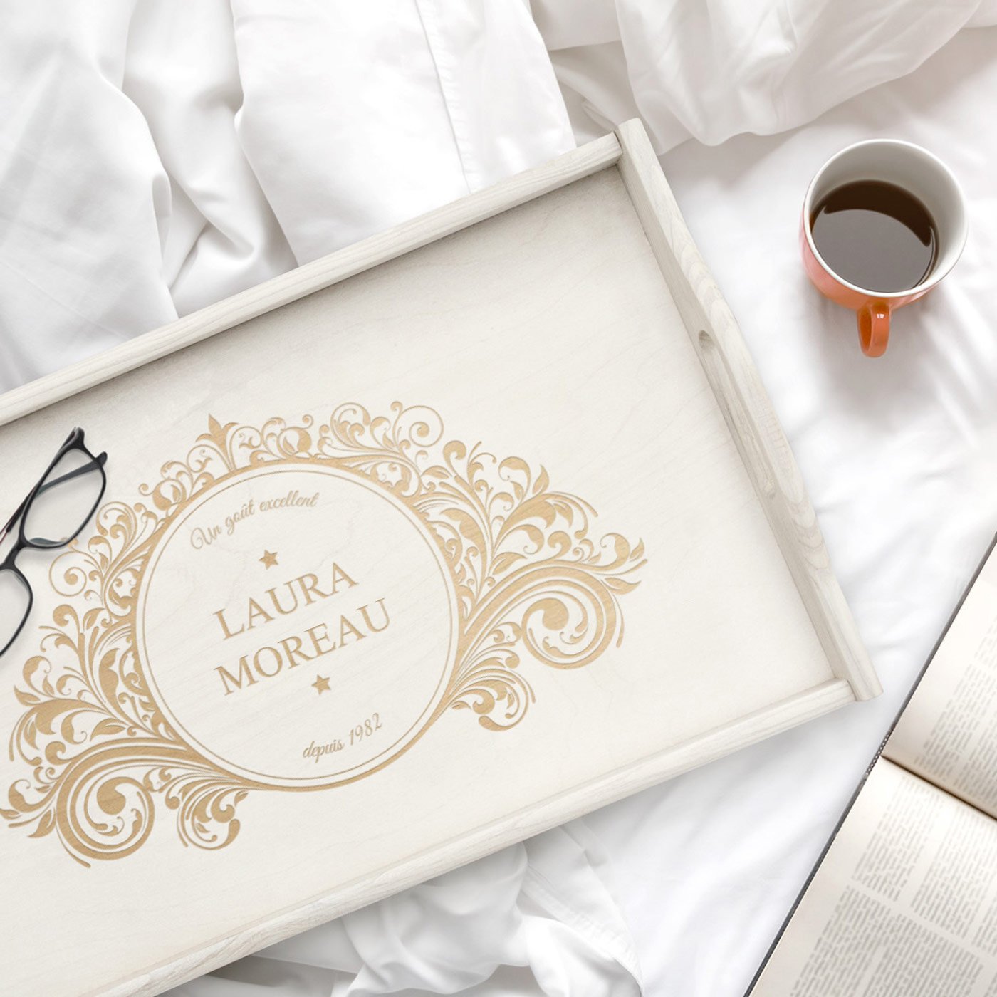 Bandeja de cama plegable de madera personalizada Murrano para aniversario de boda