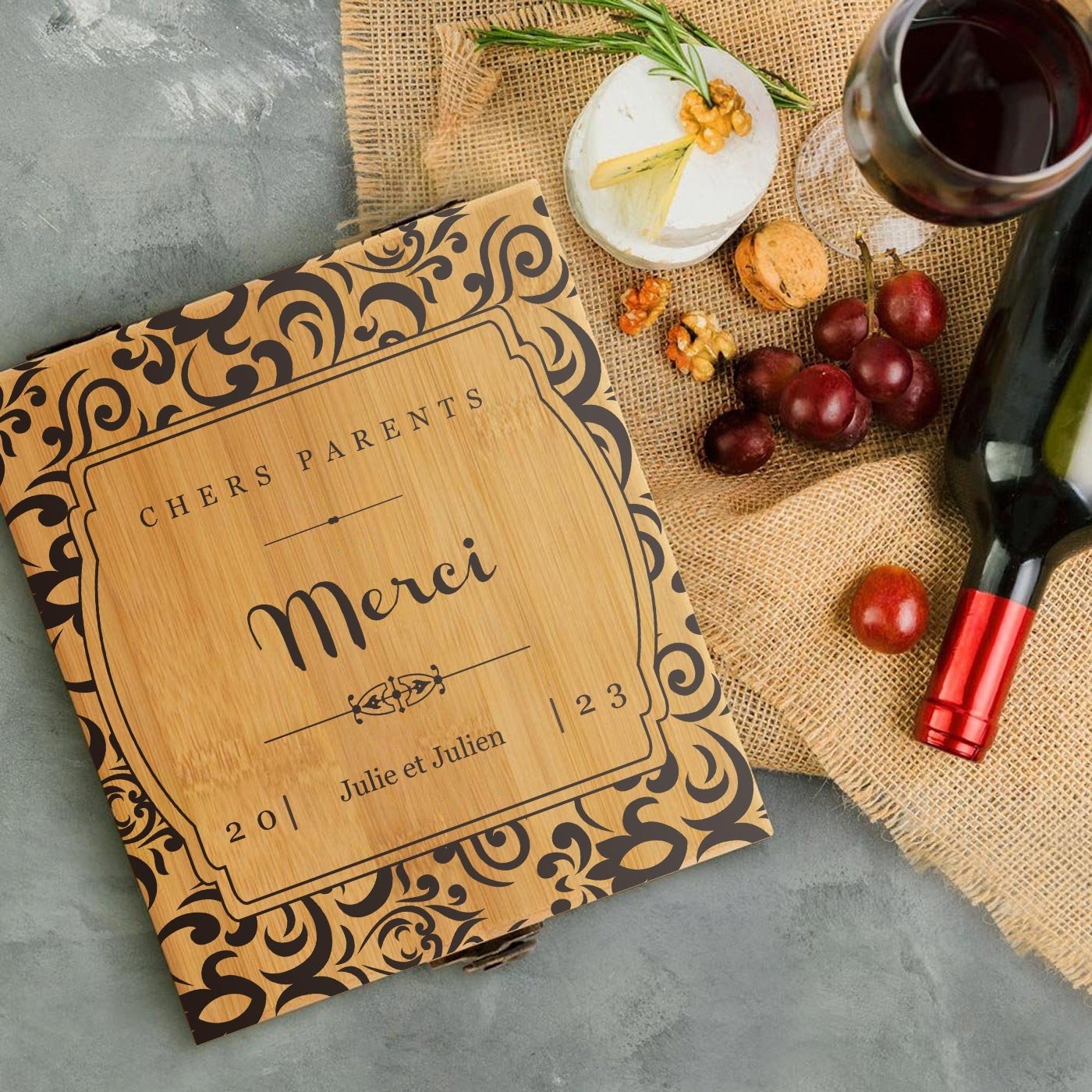 Murrano Personalized Bamboo Wine Accessory Set