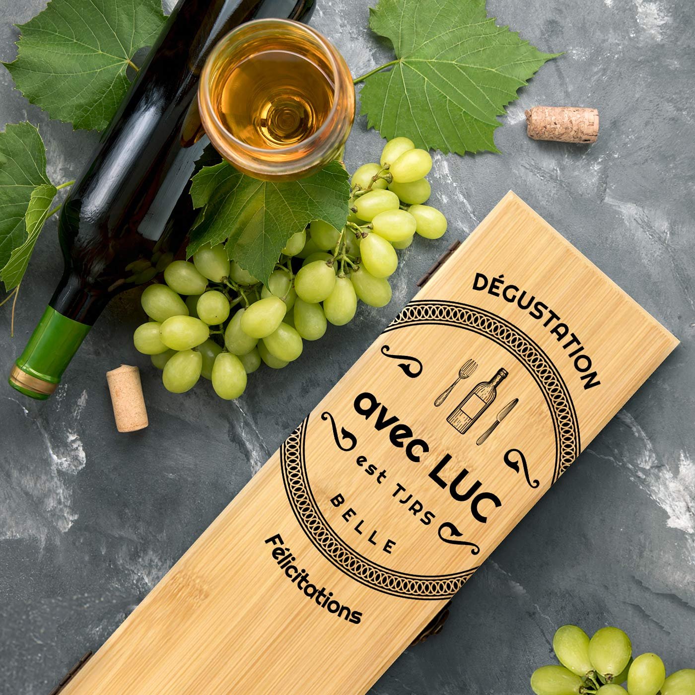 Murrano Personalized Wine Accessory Kit