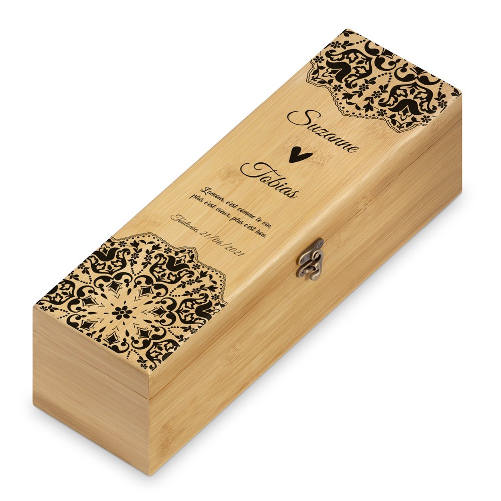 Murrano Personalized Wine Accessory Kit for Couple's Wedding Anniversary