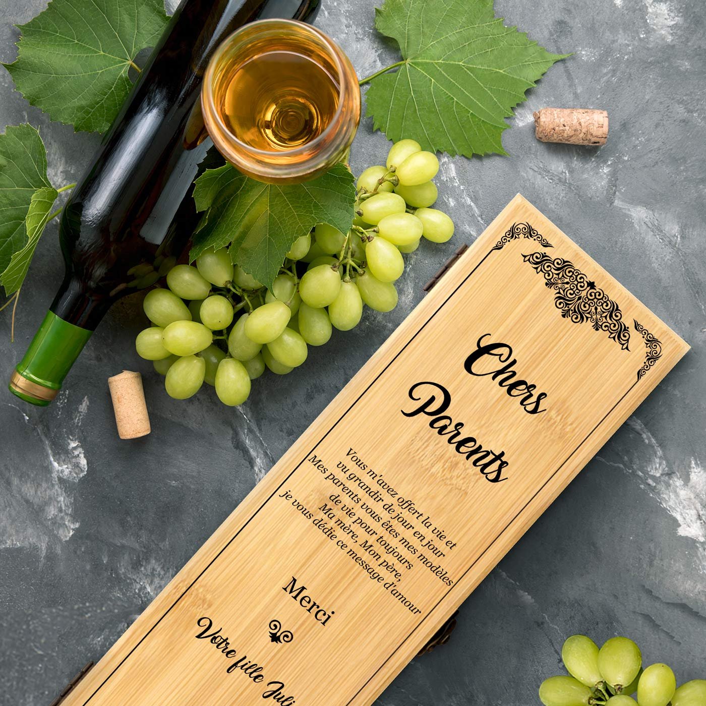 Murrano Personalized Wine Accessory Kit for Parents