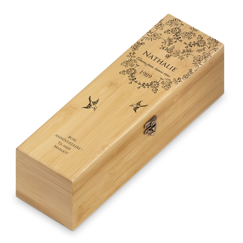 Murrano Wine Gift Box with 4 Accessories for Sister's Birthday