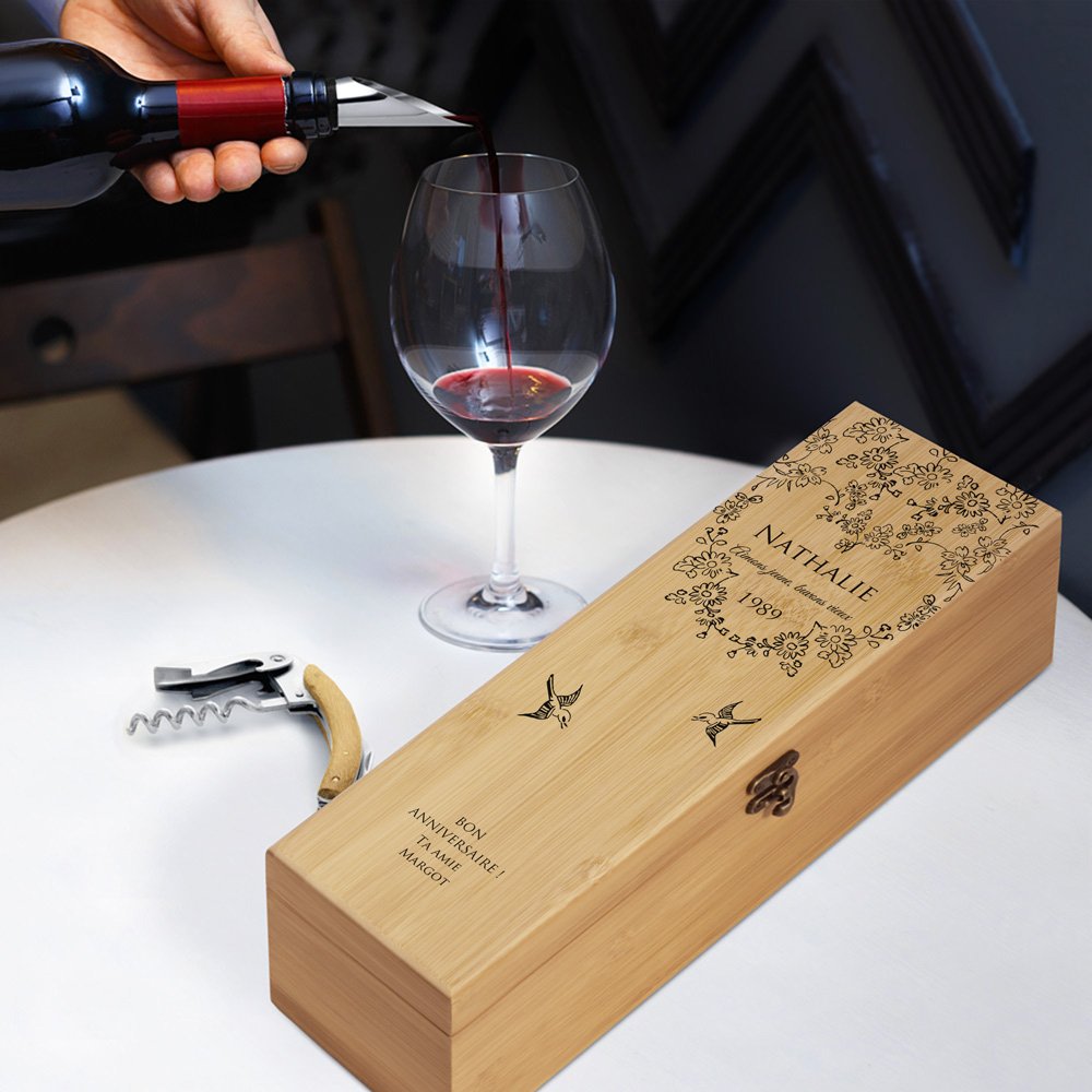 Murrano Wine Gift Box with 4 Accessories for Sister's Birthday