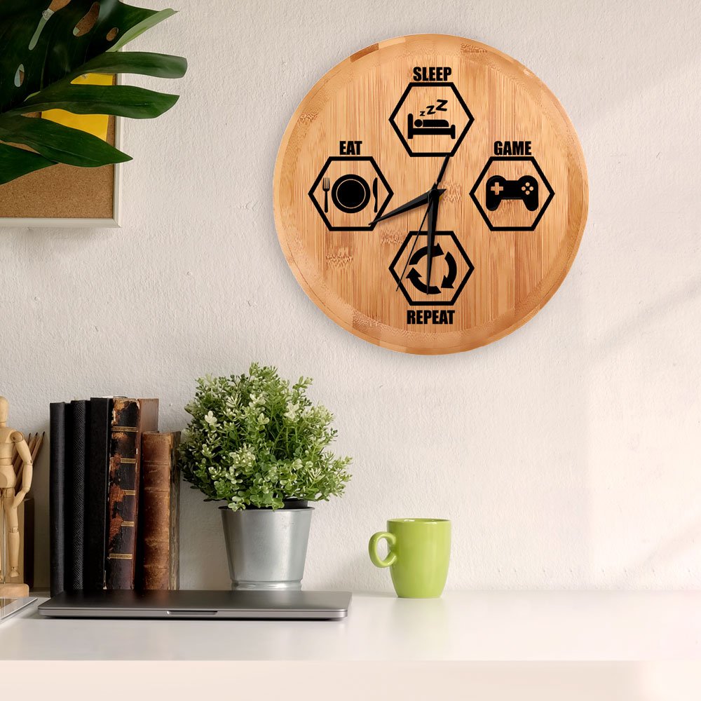 Murrano Personalized Wall Clock for Gamers