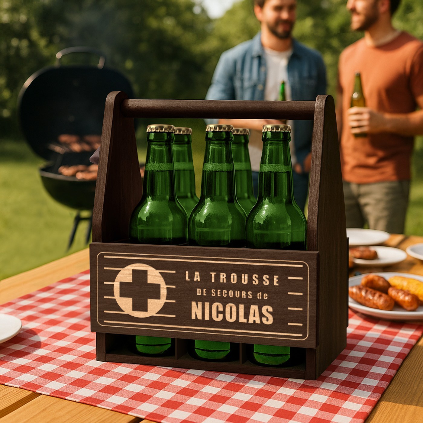 Soporte de cerveza de madera Murrano con grabado para médico