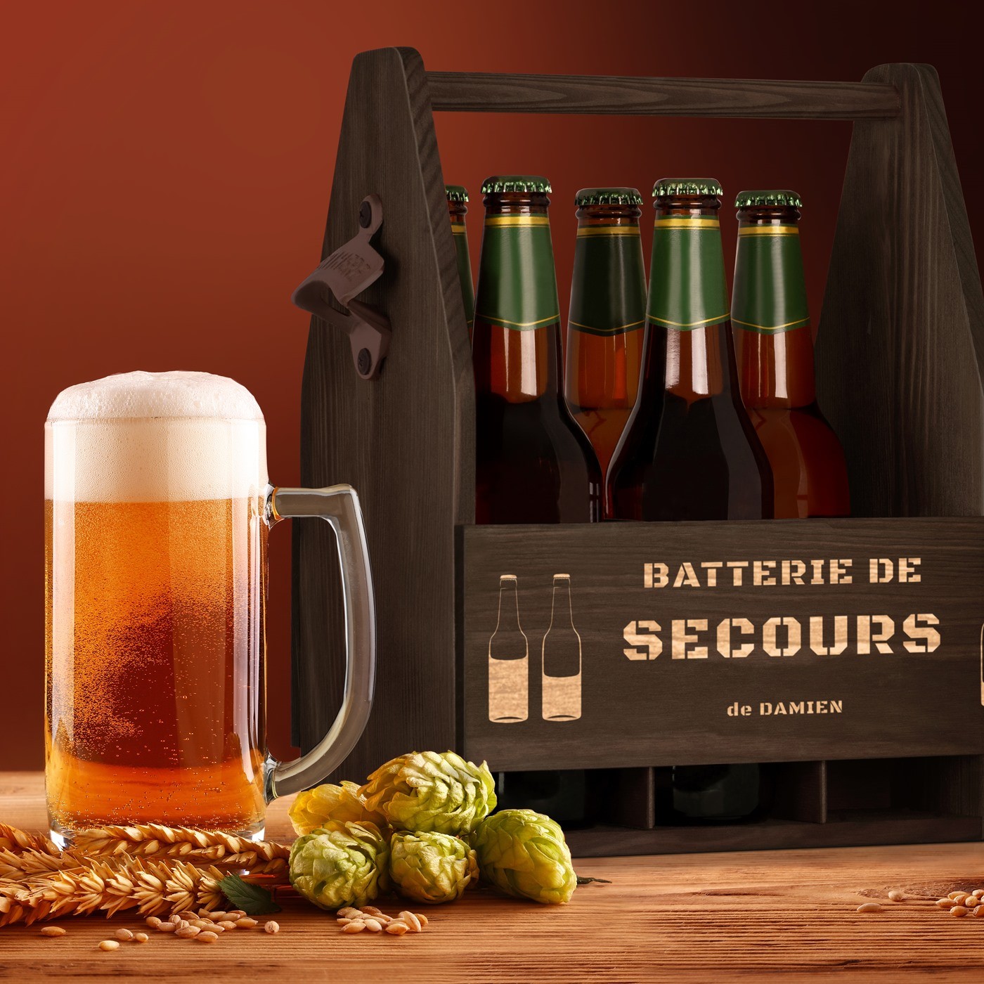 Portador de cerveza de madera personalizado con grabado para primo