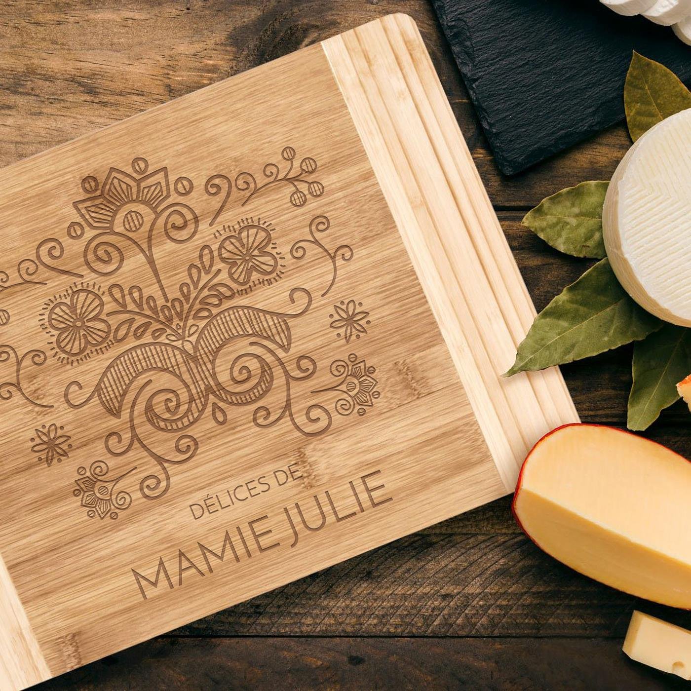 Planche à découper en bambou personnalisée Murrano pour la Fête des Mères