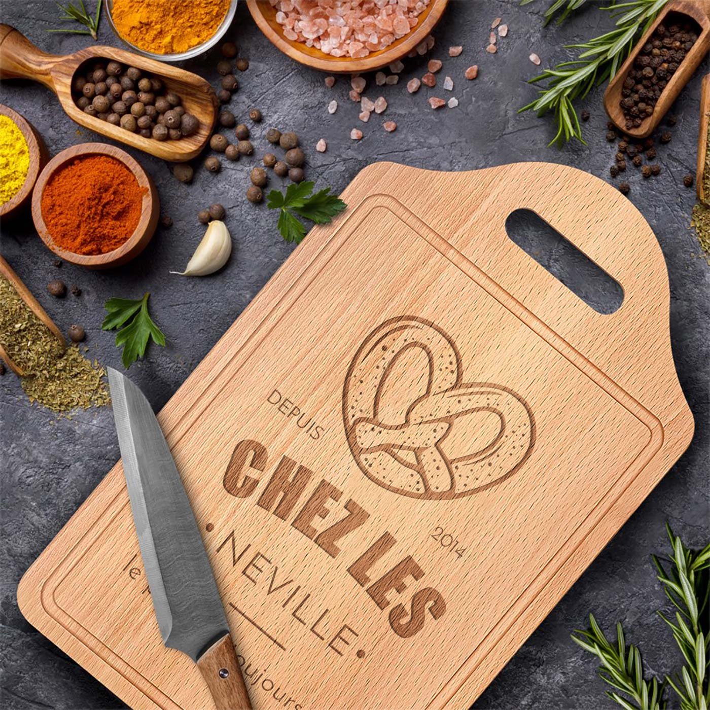 Planche à découper en bois personnalisée Murrano pour un cadeau de maison