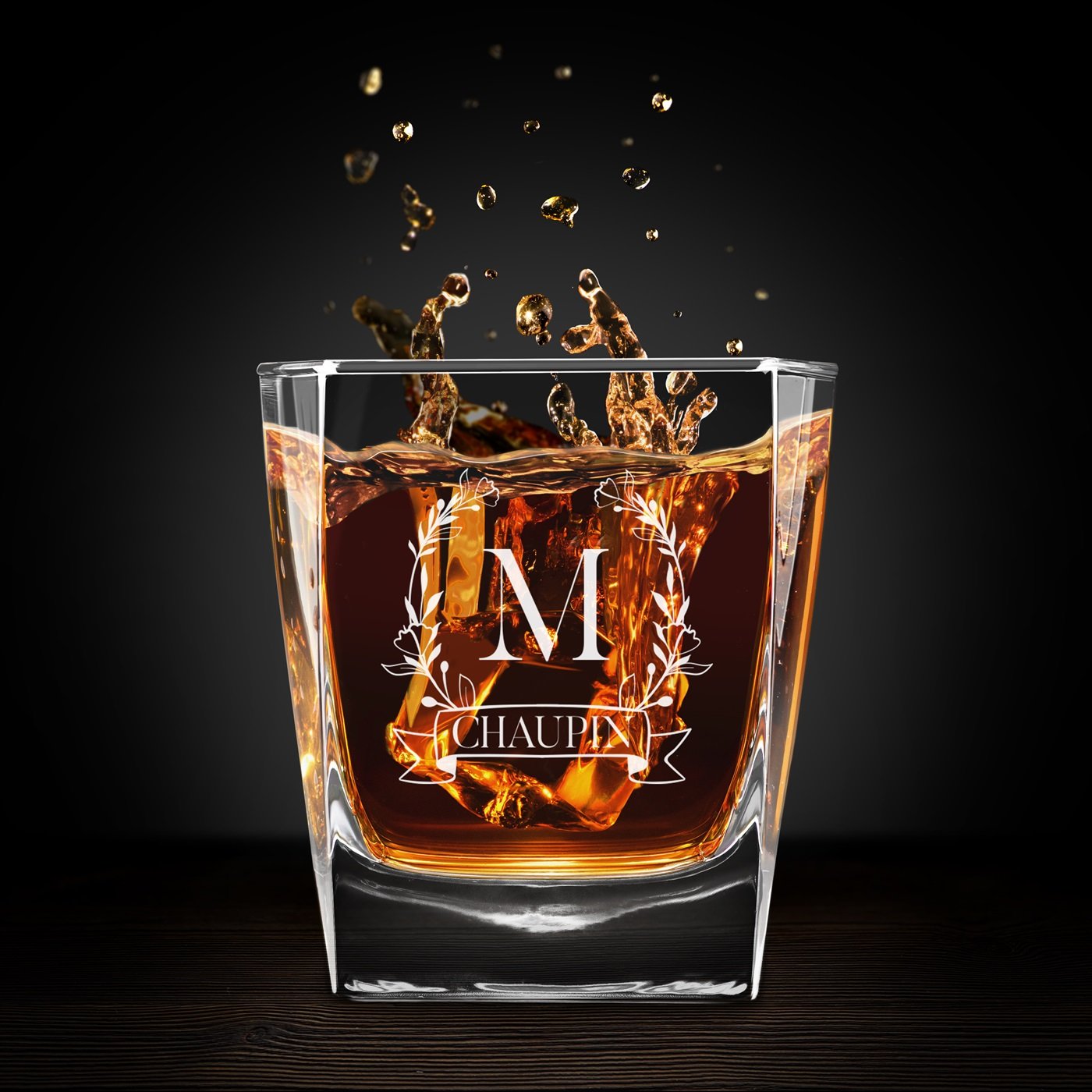 Copa de whisky personalizada Murrano para pareja con nombre e inicial