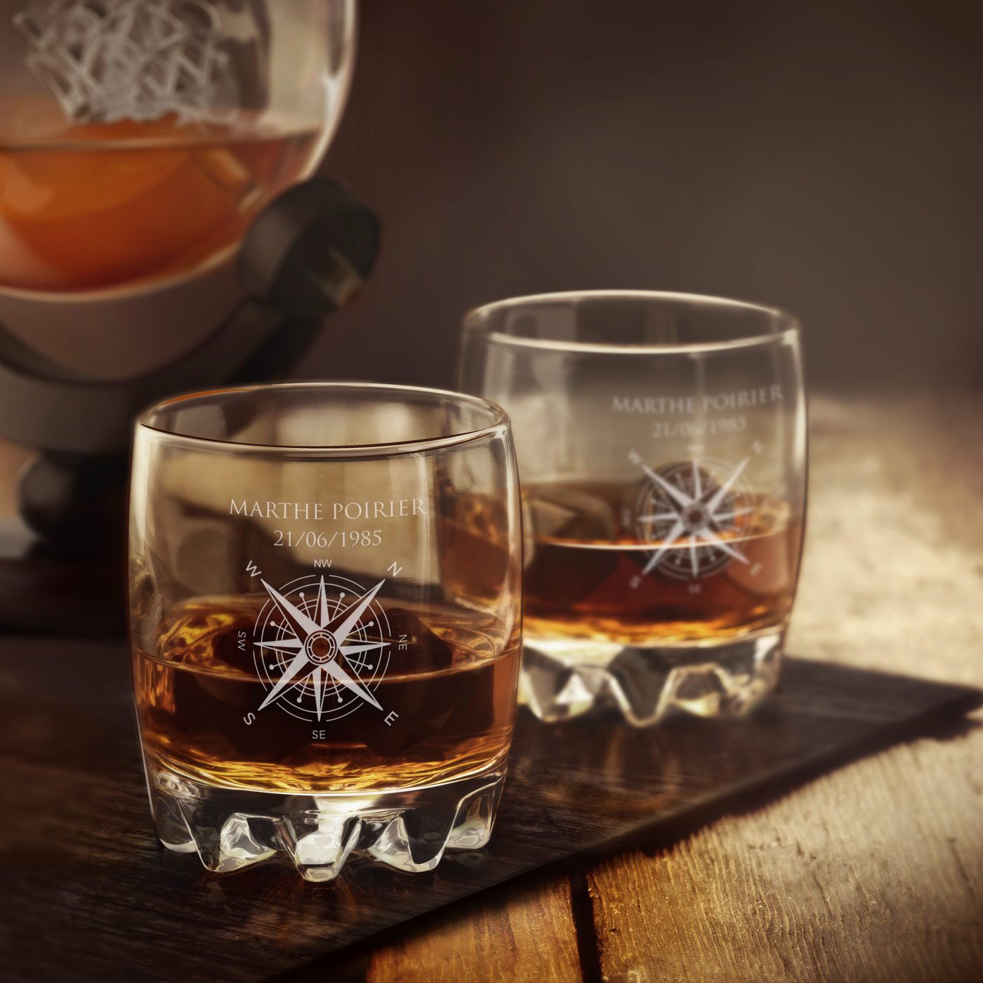 Conjunto de decantador de whisky Murrano en forma de globo con 6 vasos personalizados para mujeres apasionadas por los viajes