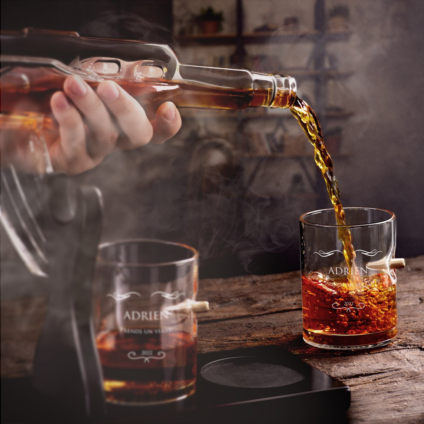 Set de decantador de whisky en forma de rifle Murrano con 4 vasos y grabado