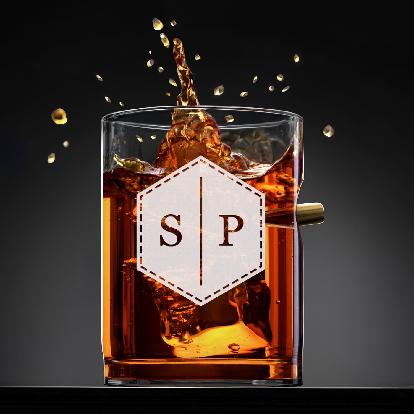 Set de vaso y jarra de whisky Murrano con forma de pistola y iniciales grabadas