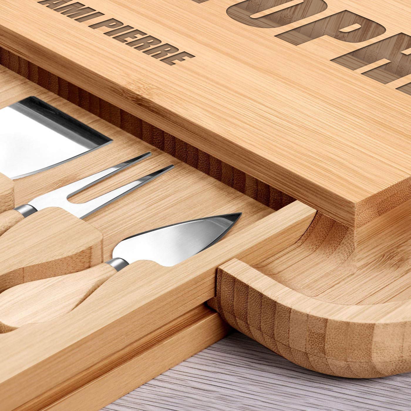 Murrano Wooden Cheese Board with Personalized Engraving for a Friend